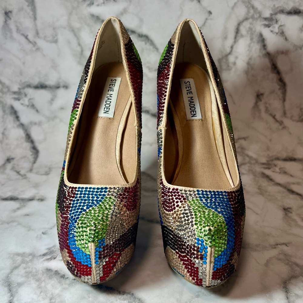 Steve Madden Dyvinal Camouflage Heels - Picture 4 of 10